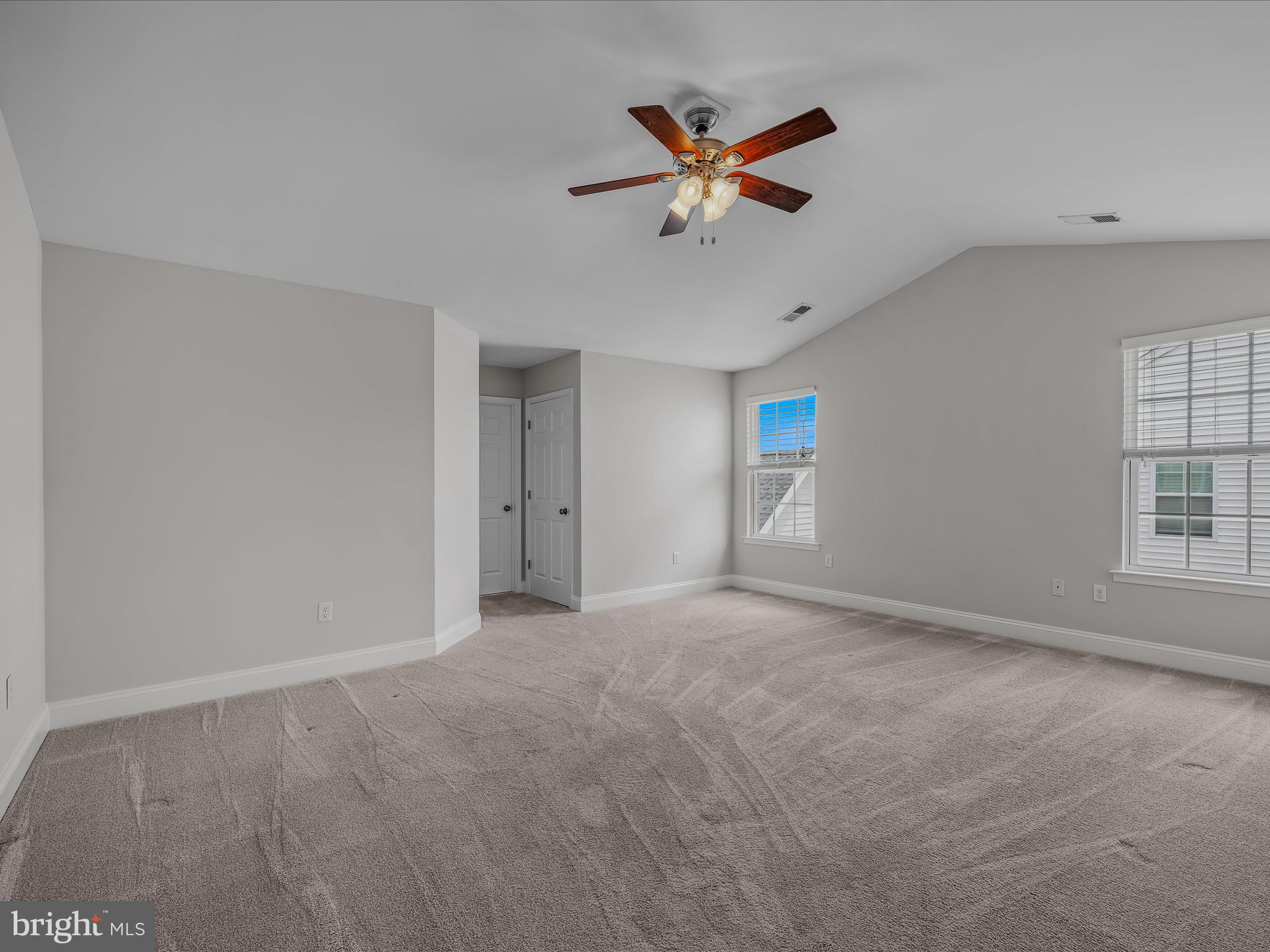 HUNTFIELD - Residential