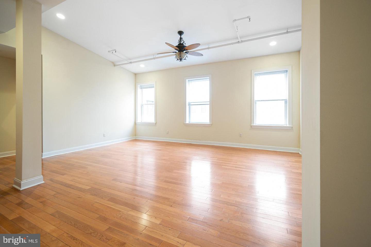 NORTHERN LIBERTIES - Residential Lease