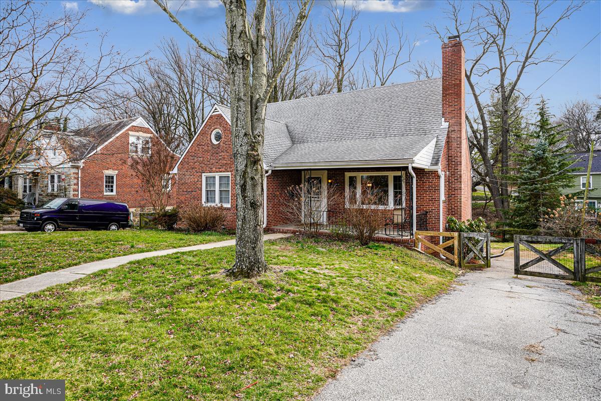 TEN HILLS - Residential