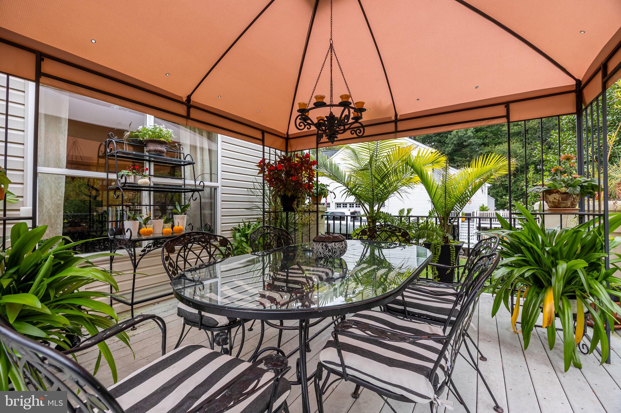 PEAKE FARM - Residential