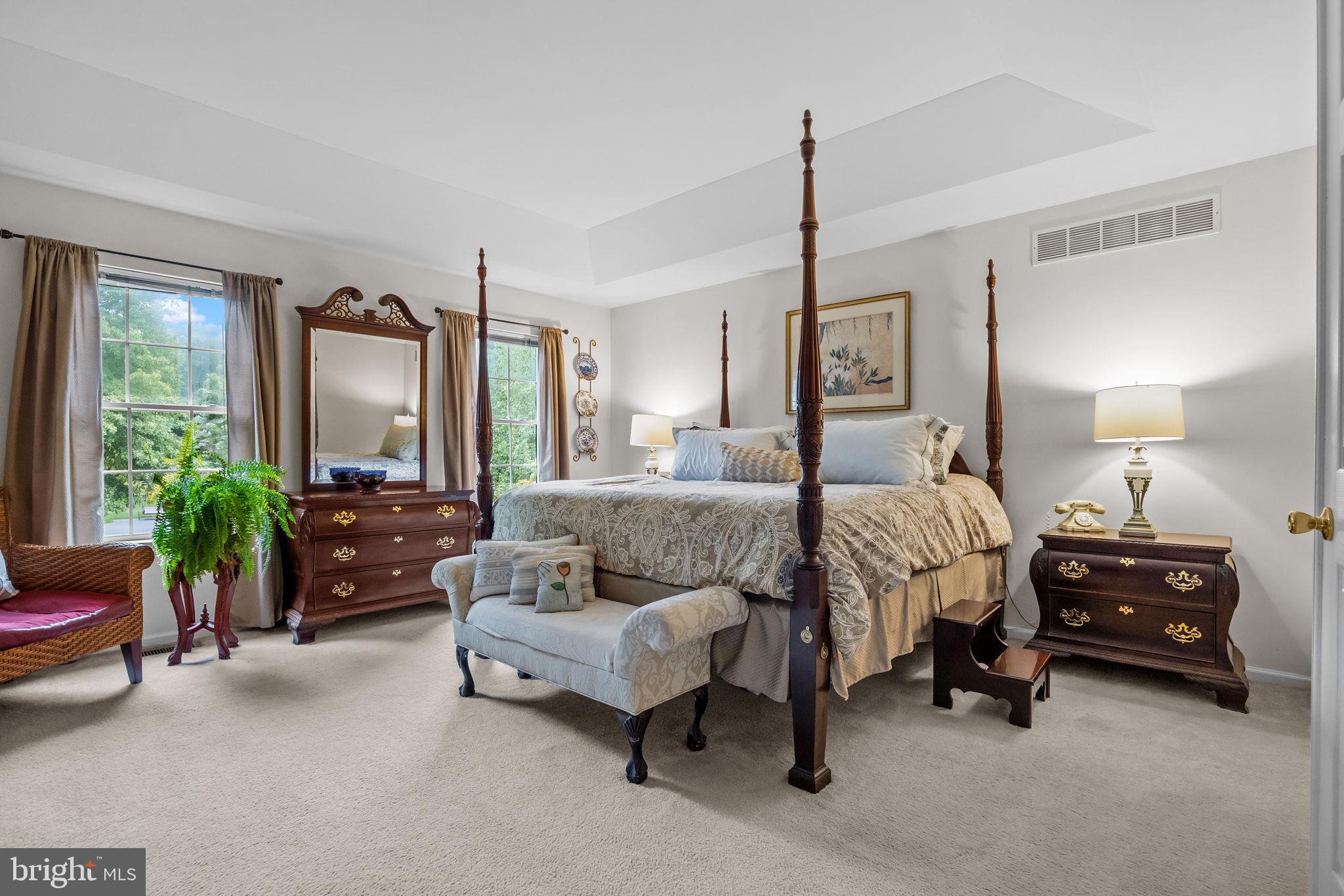 PEAKE FARM - Residential