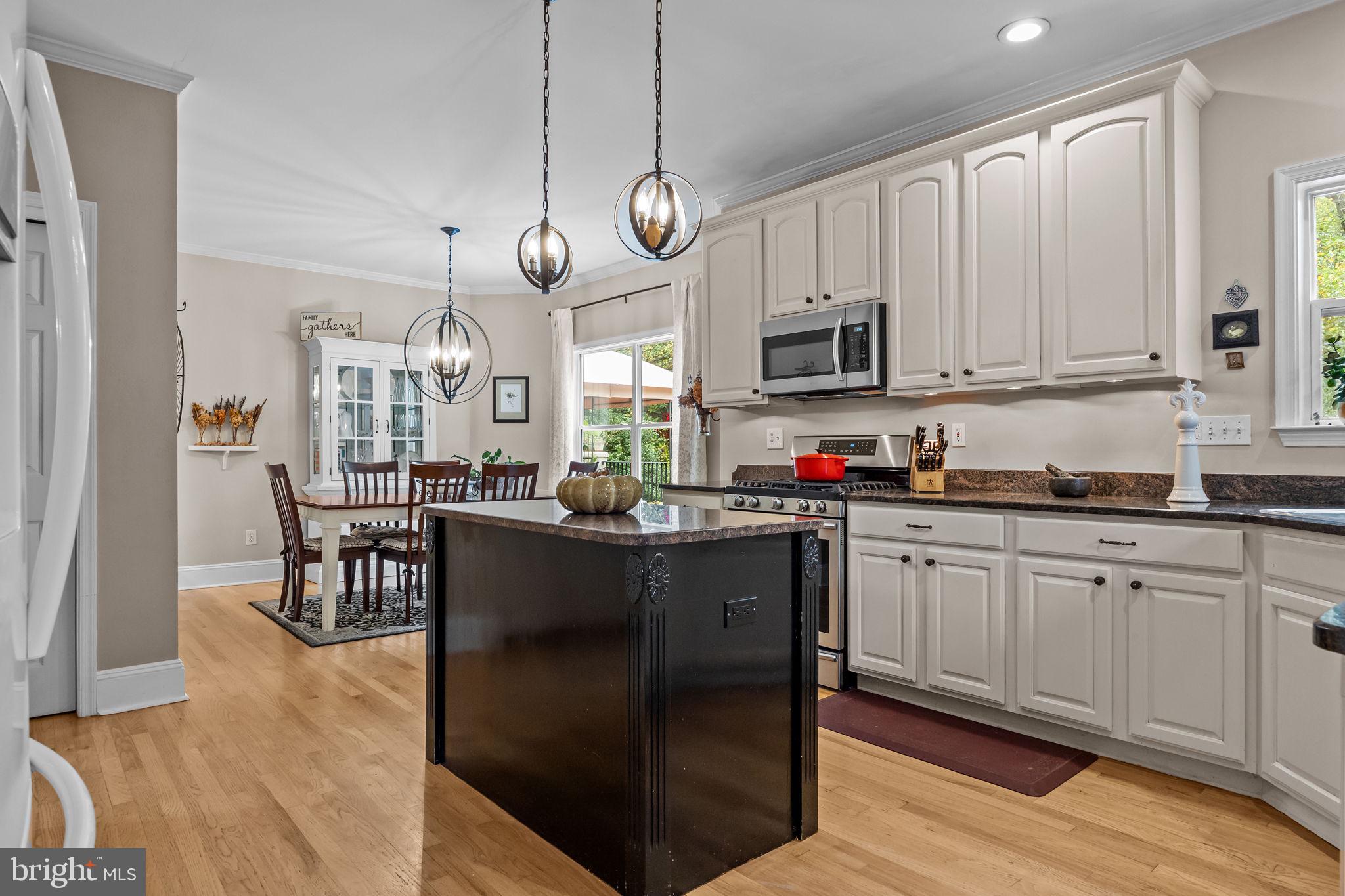 PEAKE FARM - Residential