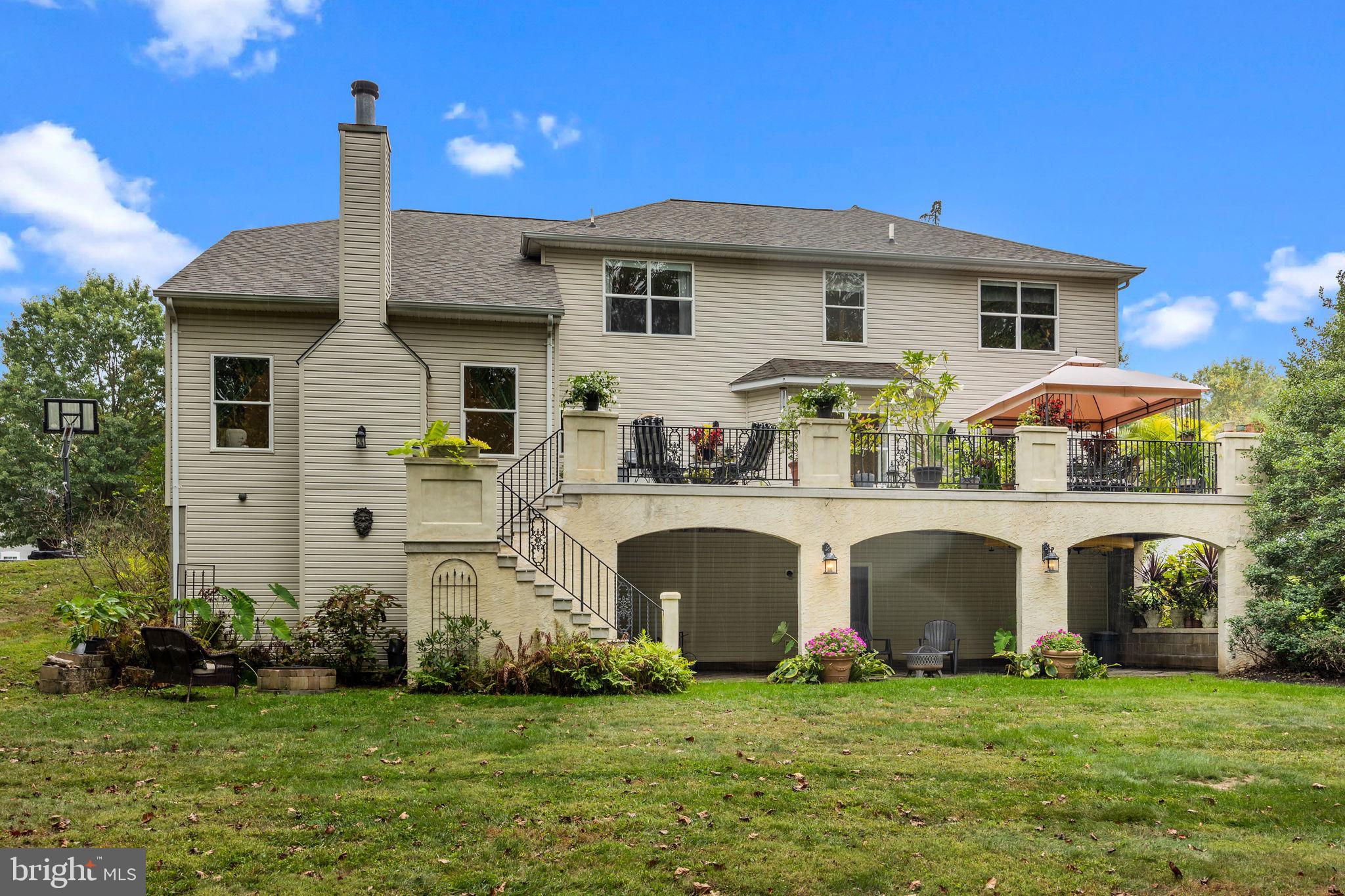 PEAKE FARM - Residential