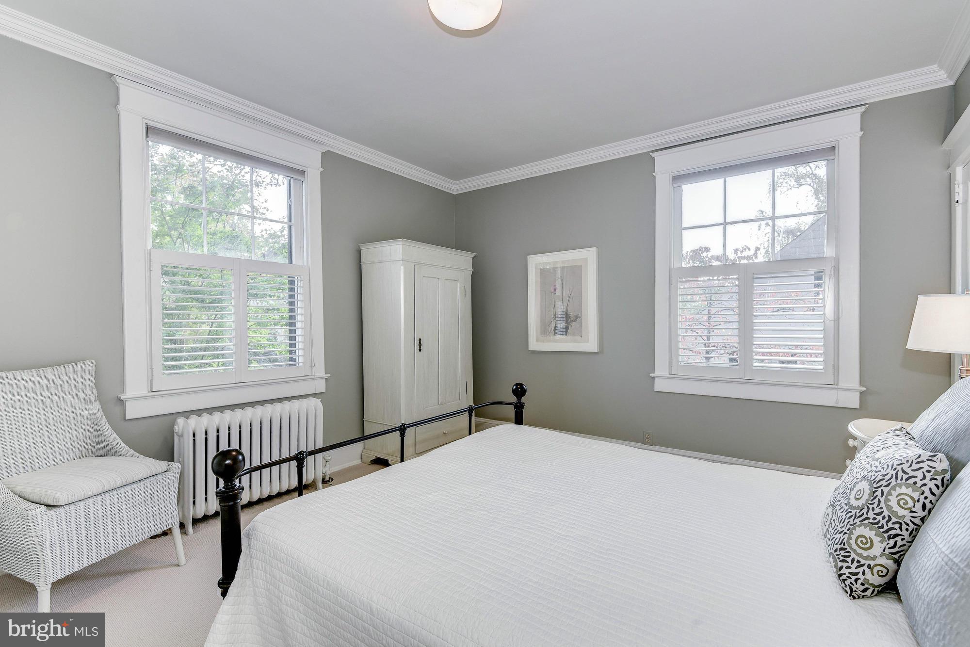 CHEVY CHASE PARK - Residential