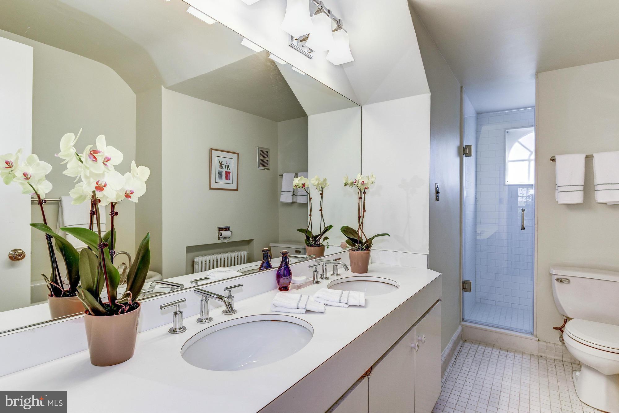 CHEVY CHASE PARK - Residential