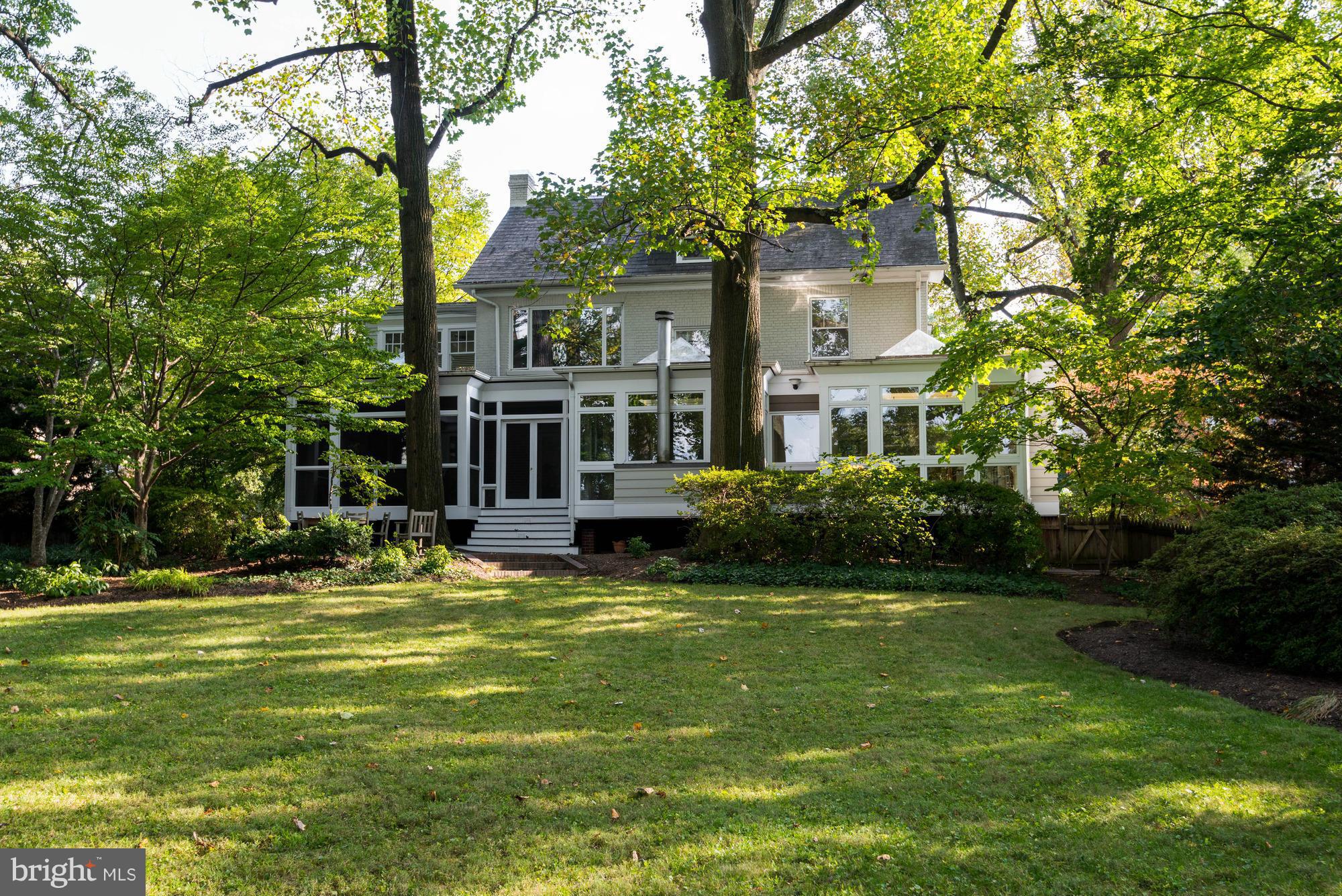 CHEVY CHASE PARK - Residential