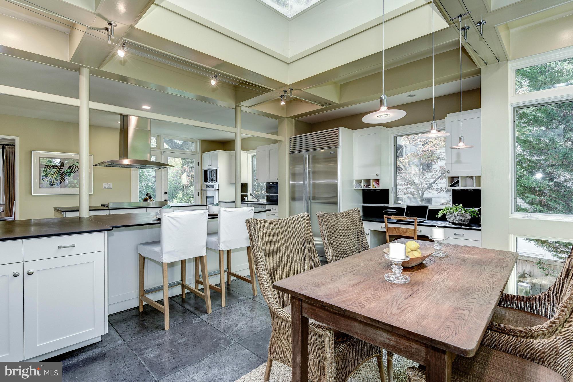 CHEVY CHASE PARK - Residential