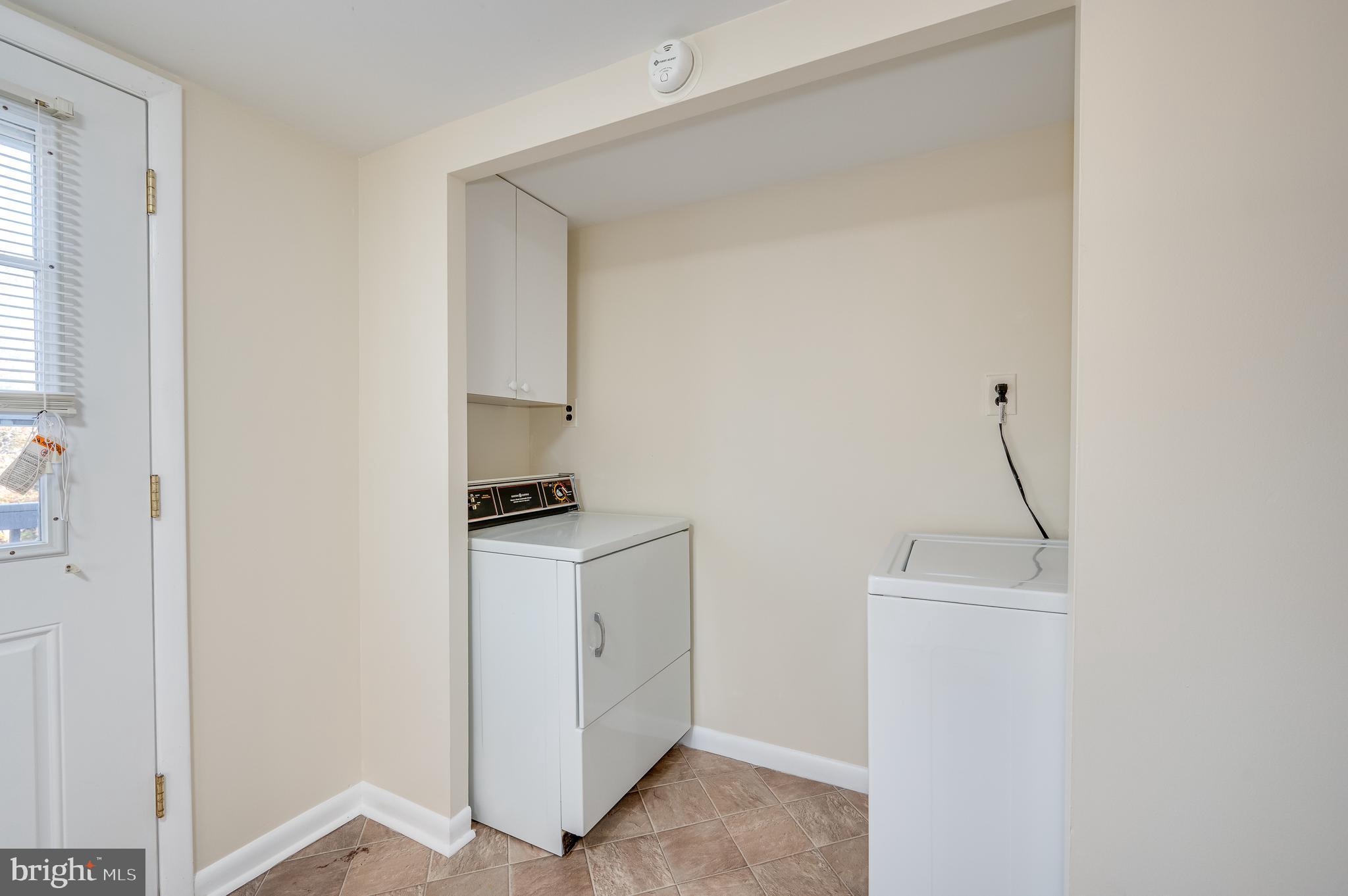 MONTEVALLO HILLS - Residential