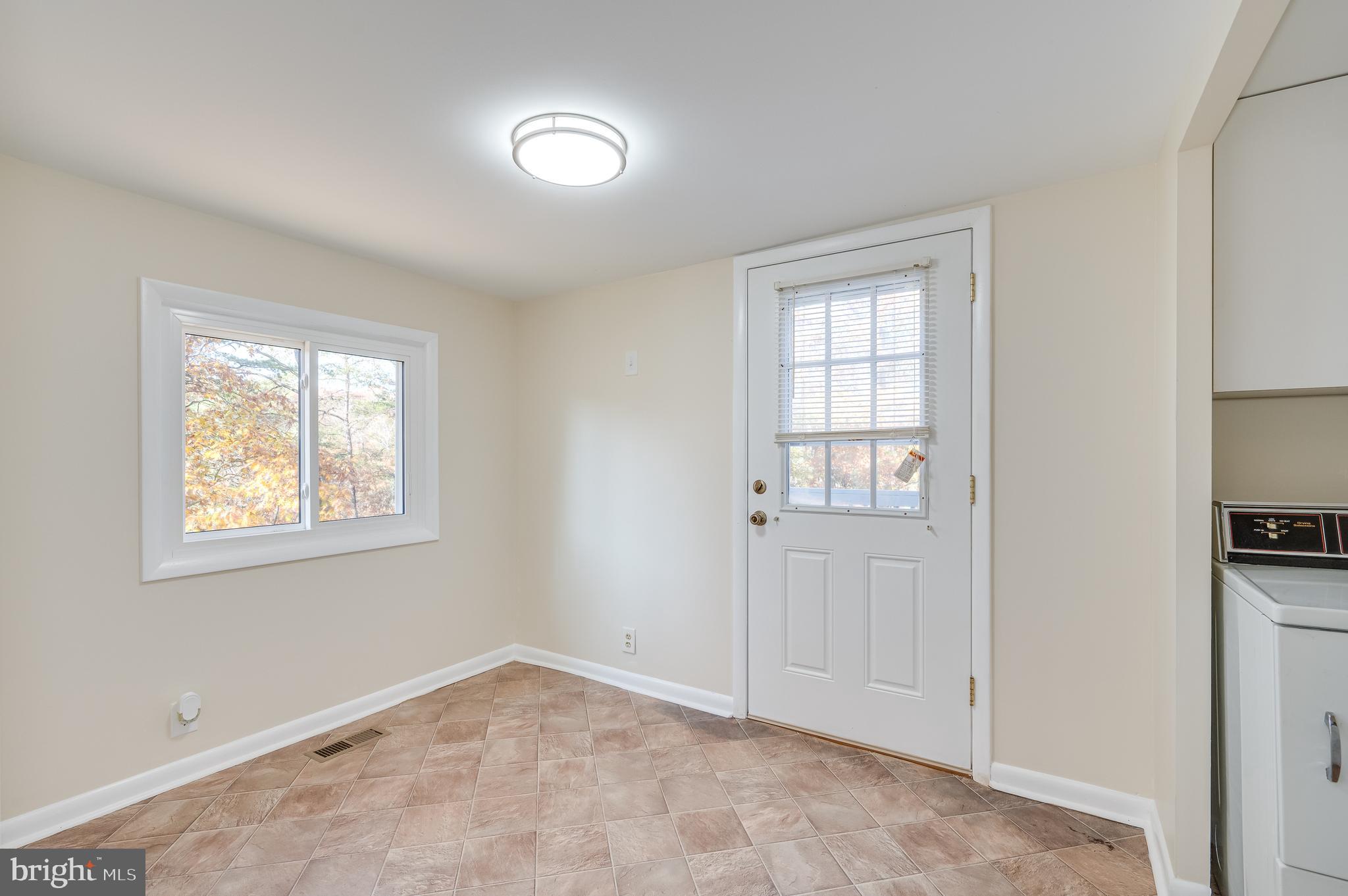 MONTEVALLO HILLS - Residential