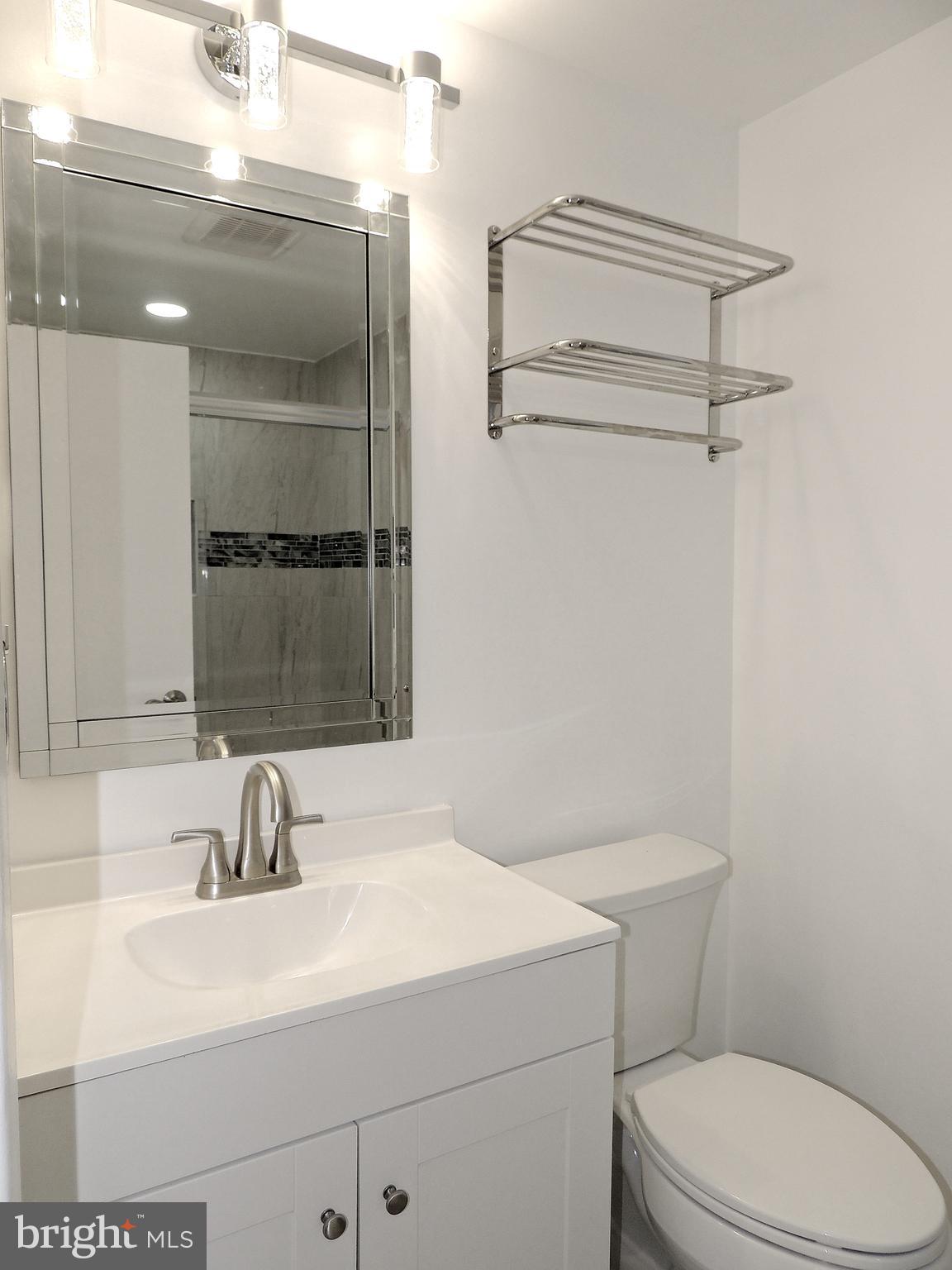 MEADOWBROOK - Residential Lease