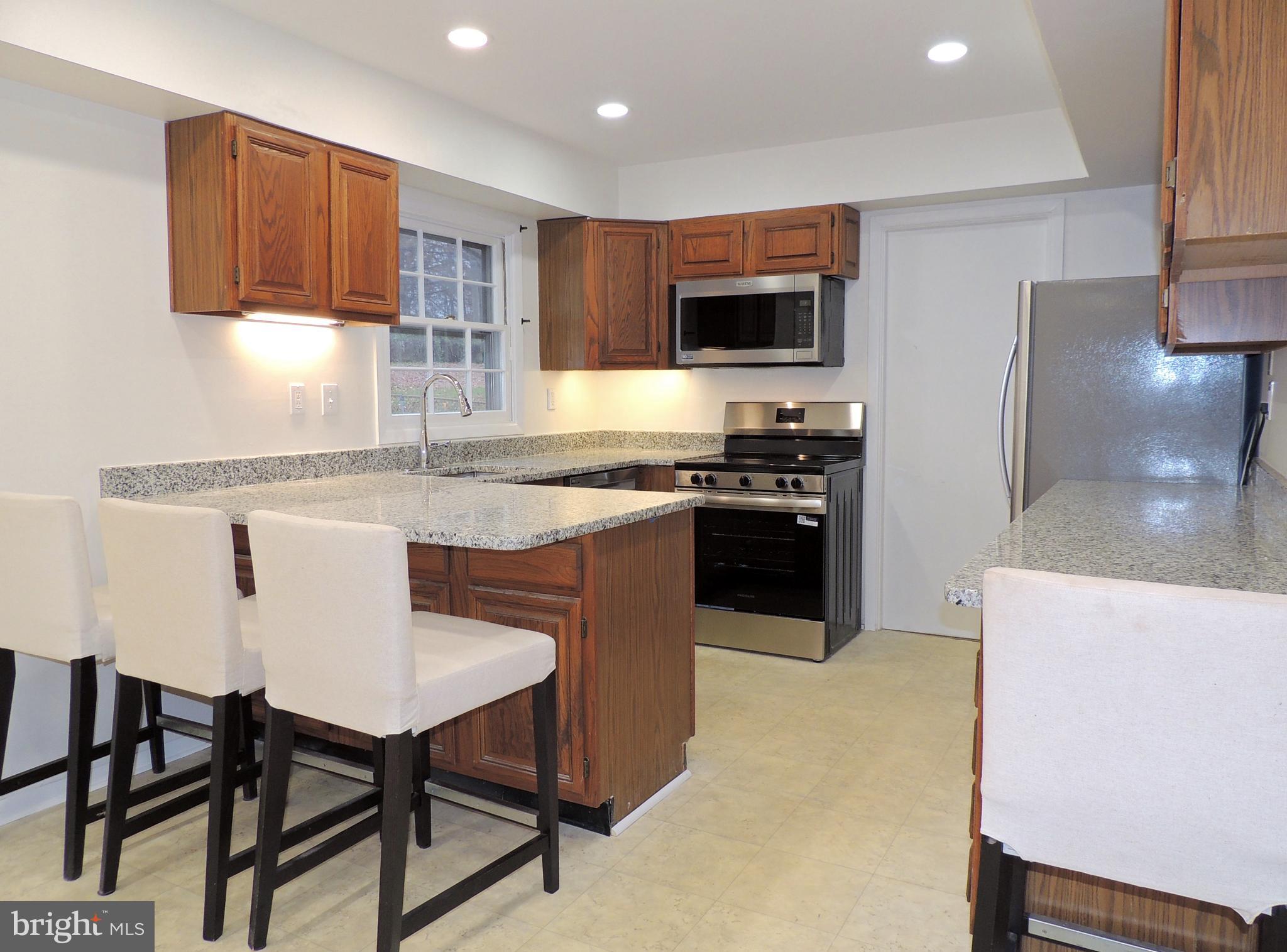 MEADOWBROOK - Residential Lease