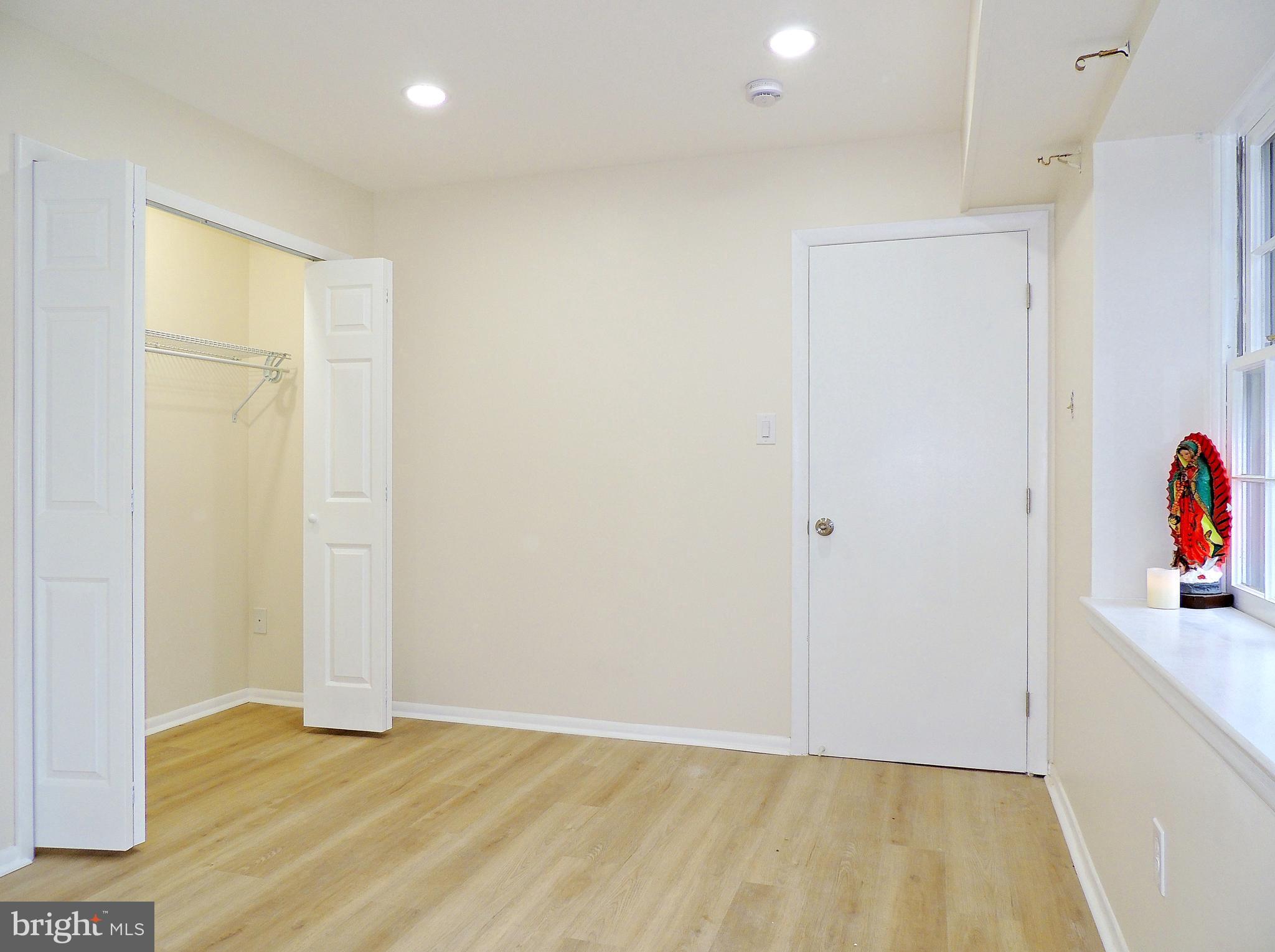 MEADOWBROOK - Residential Lease