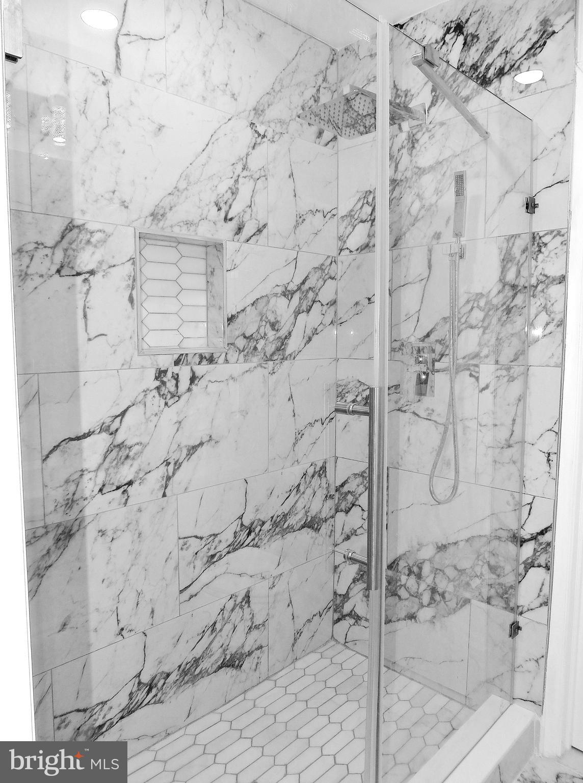 MEADOWBROOK - Residential Lease