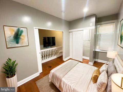 Townhouse For Rent - 819 E Allegheny Avenue #2ND FLOOR<br/> PHILADELPHIA, PA 19134