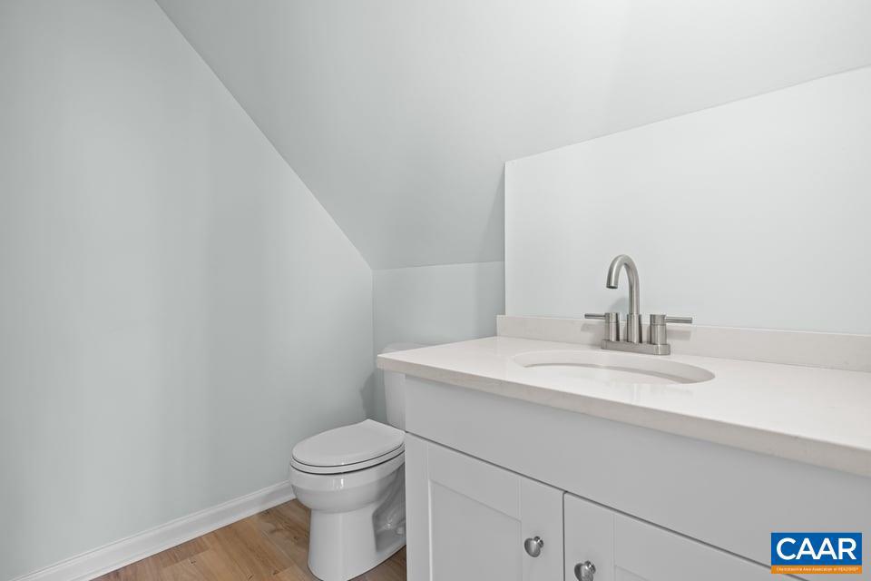 LAKE MONTICELLO - Residential