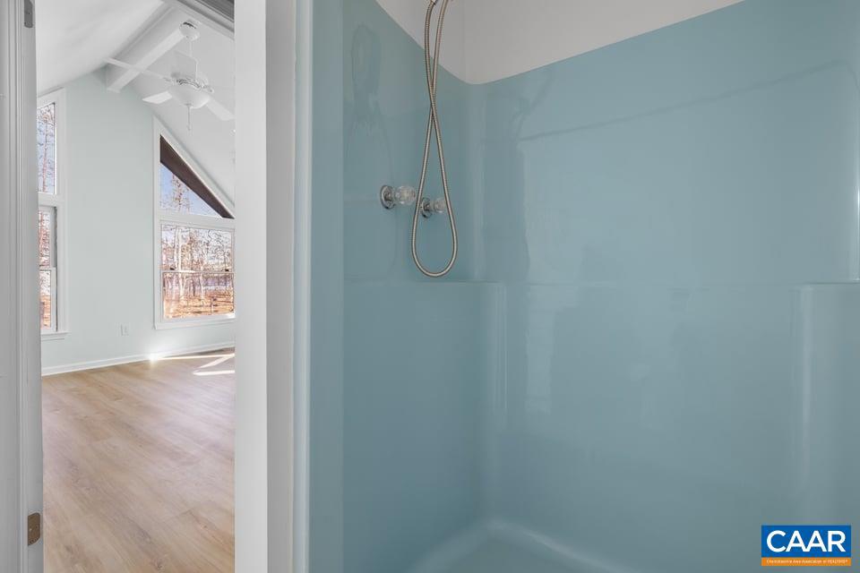 LAKE MONTICELLO - Residential