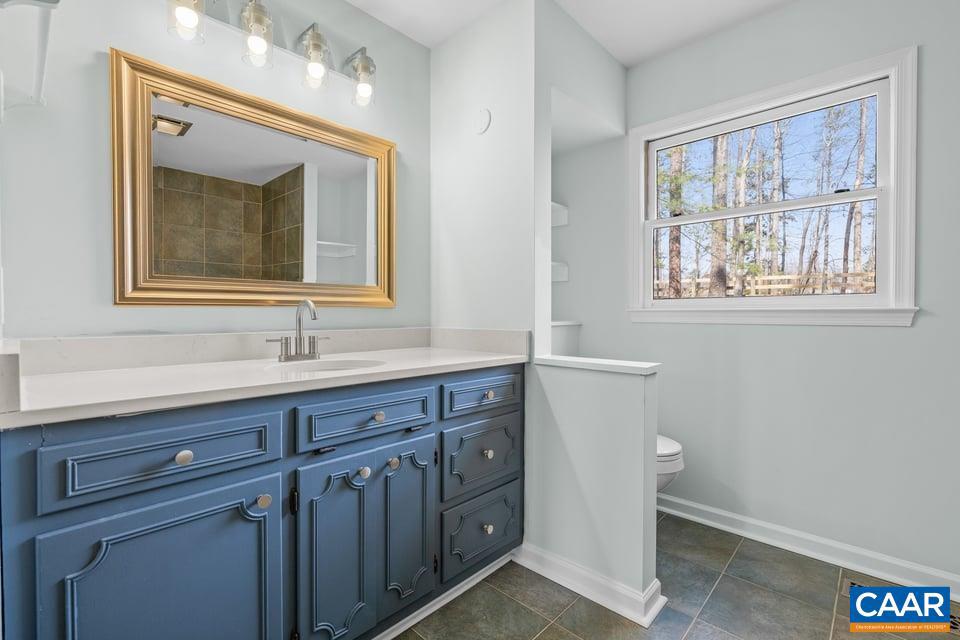 LAKE MONTICELLO - Residential