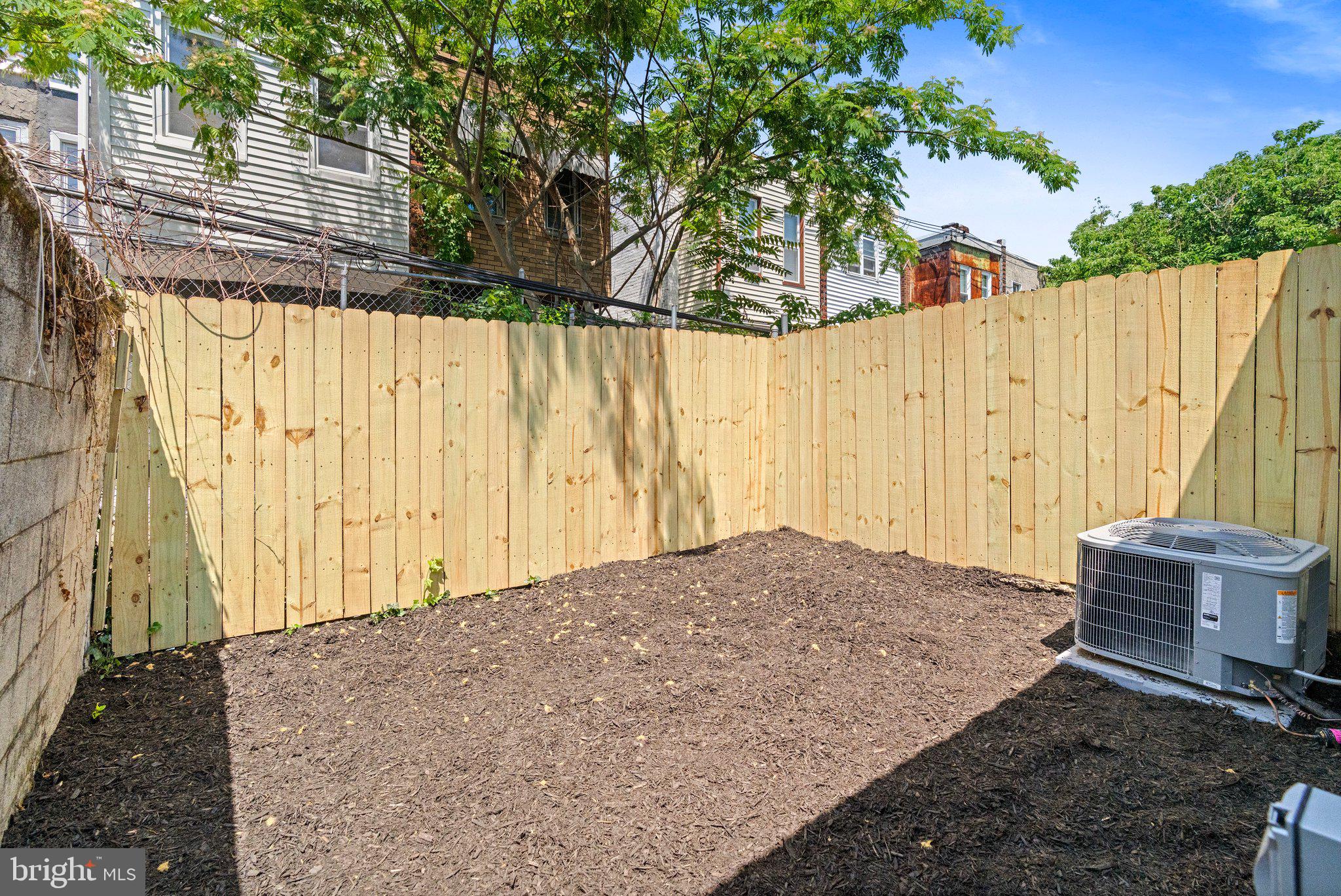 POINT BREEZE - Residential