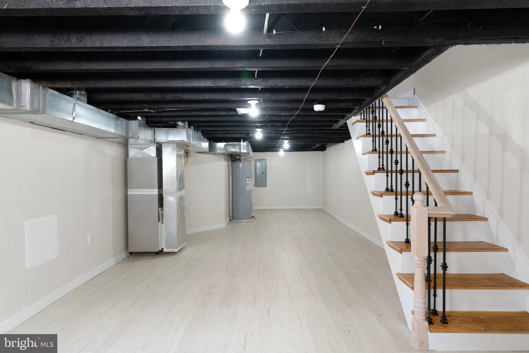 POINT BREEZE - Residential