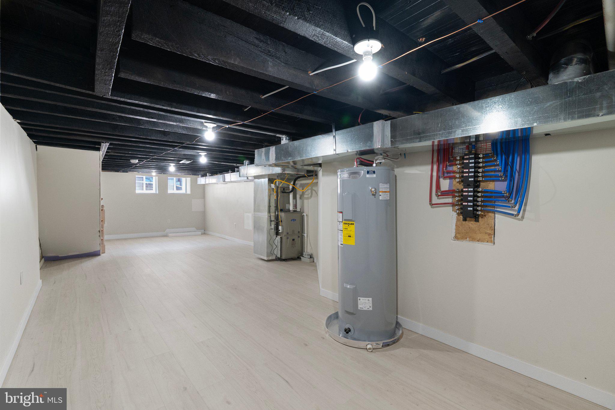 POINT BREEZE - Residential