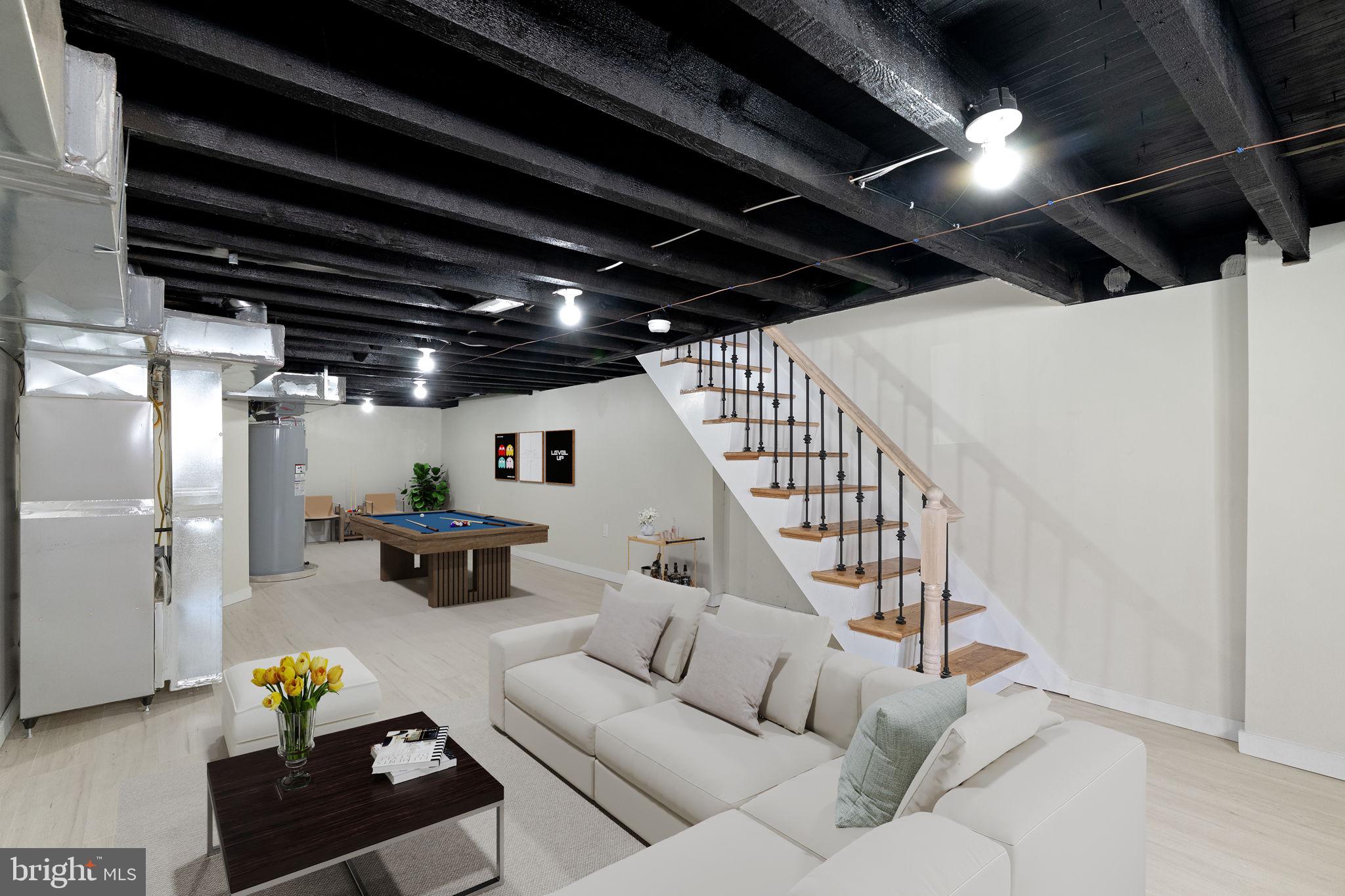 POINT BREEZE - Residential