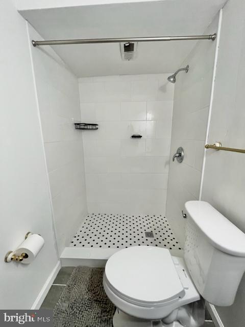 HUNTERS WOODS - Residential Lease