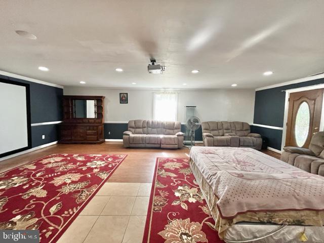 HUNTERS WOODS - Residential Lease