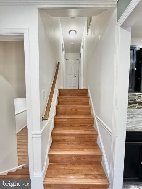 HUNTERS WOODS - Residential Lease