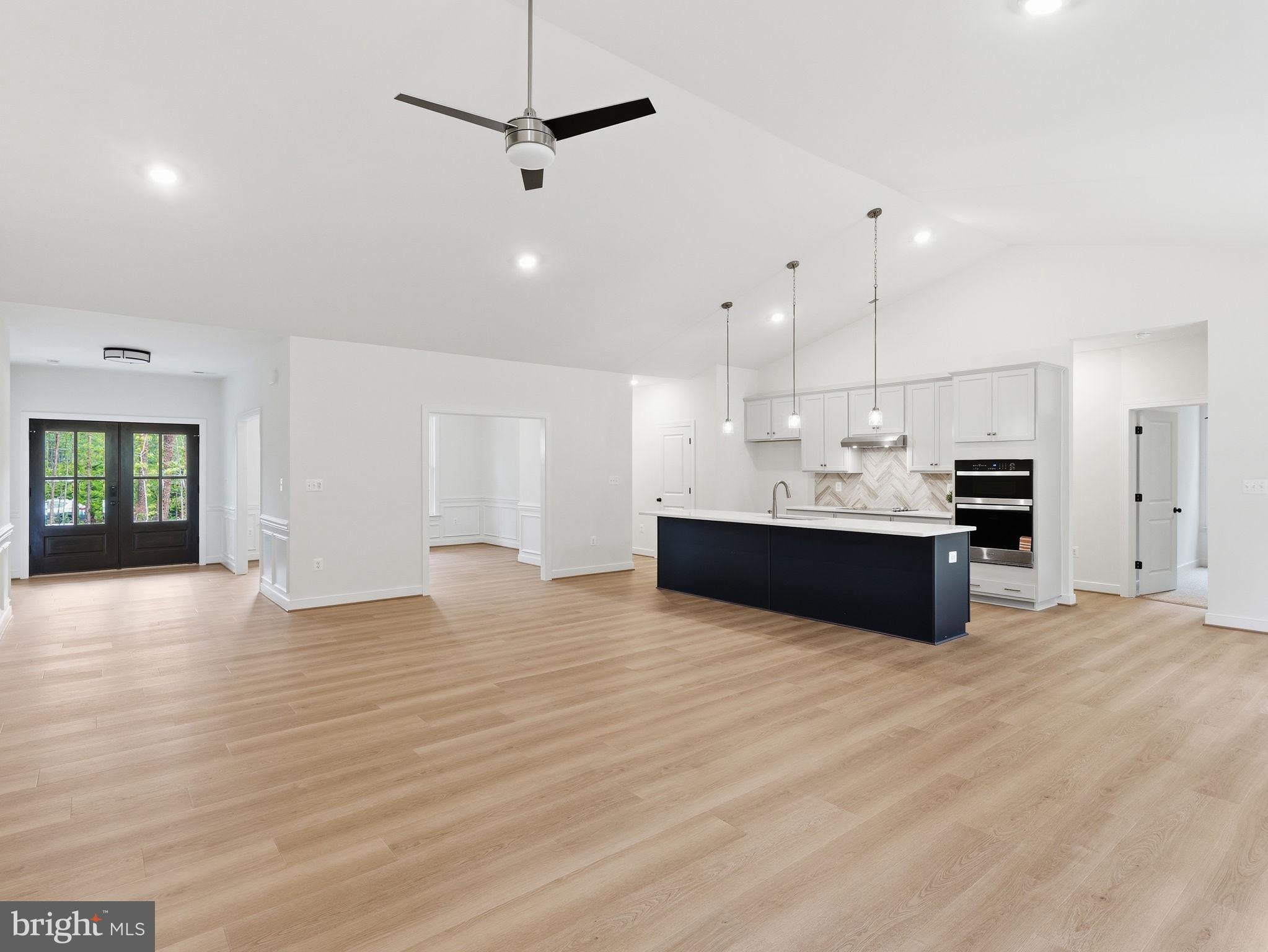184 DICKINSON DRIVE