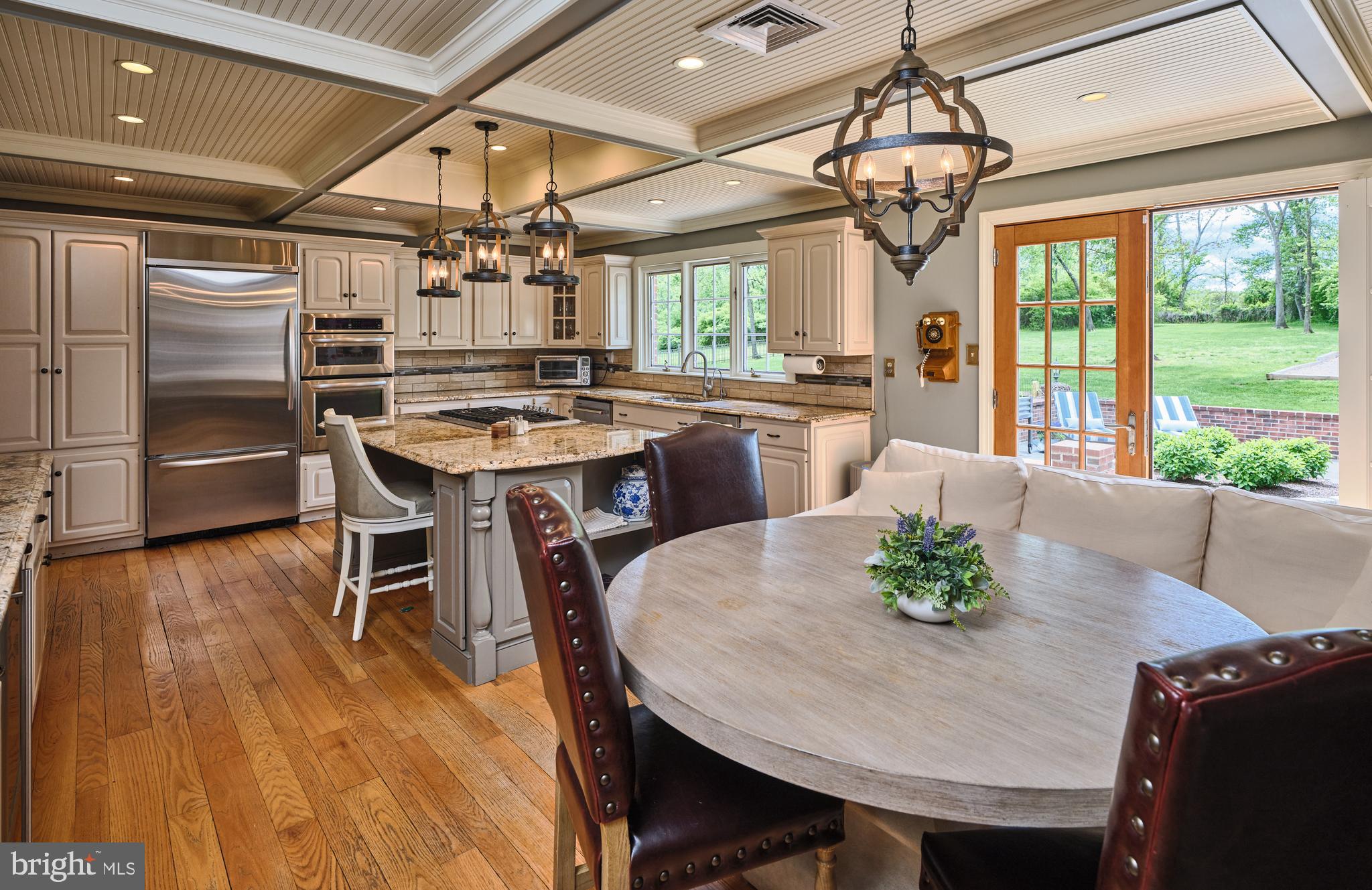 WOODLAND ACRES - Residential