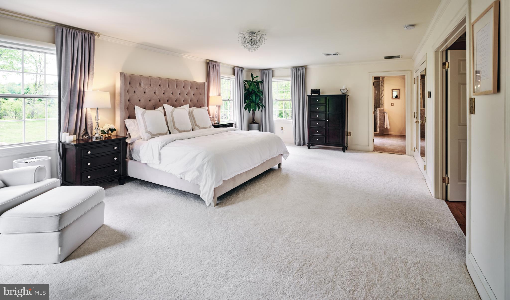WOODLAND ACRES - Residential