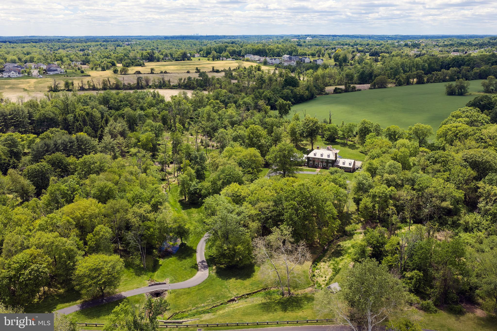 WOODLAND ACRES - Residential