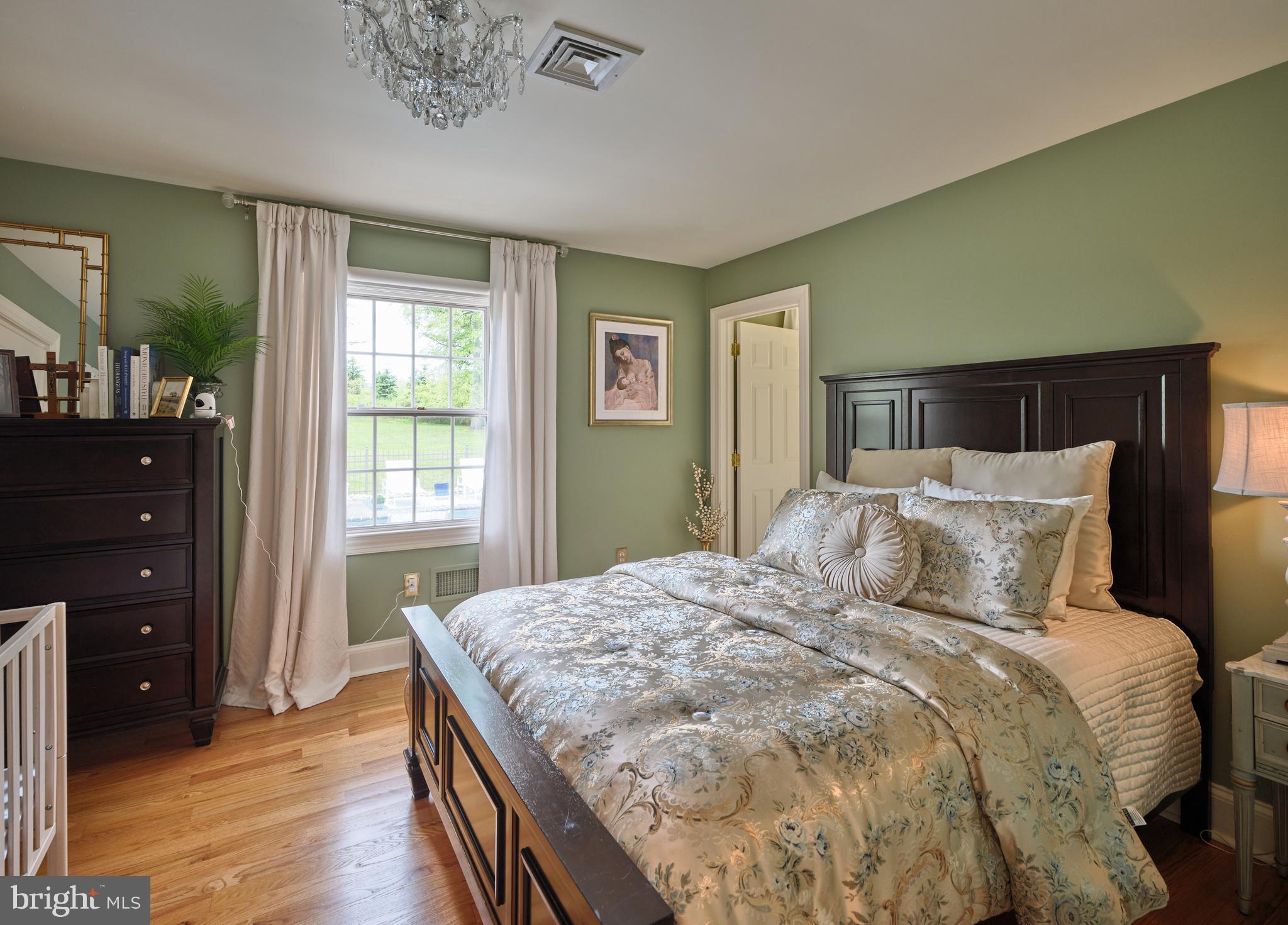 WOODLAND ACRES - Residential