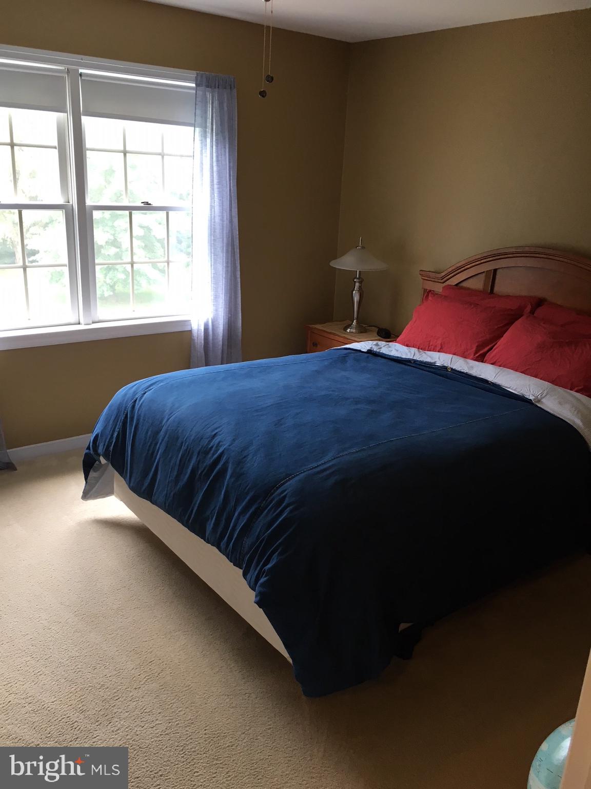 KINGS POINTE - Residential