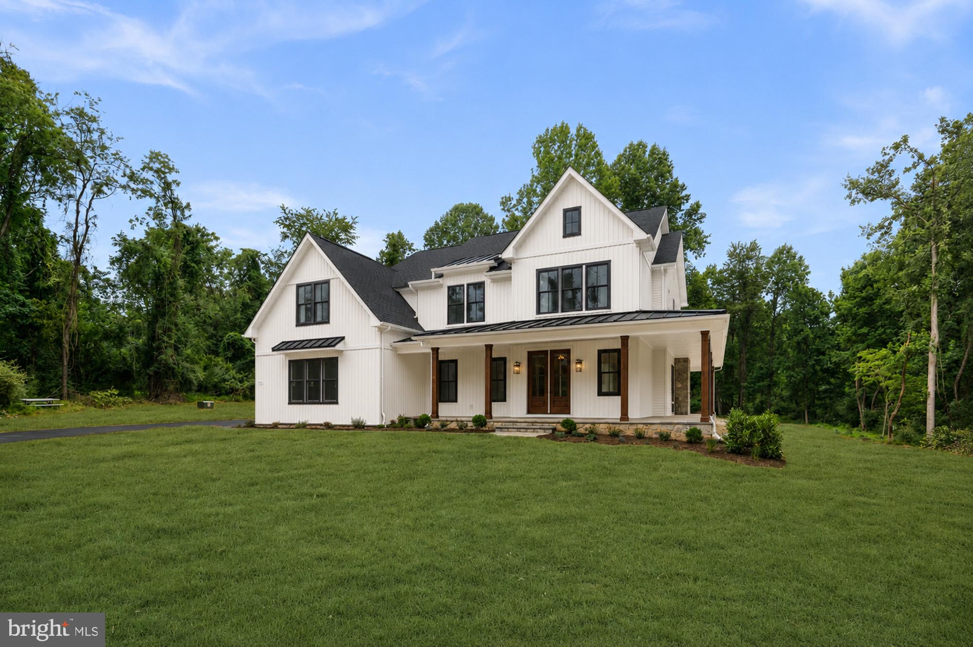 127 NOB HILL PARK DRIVE RIDGELINE