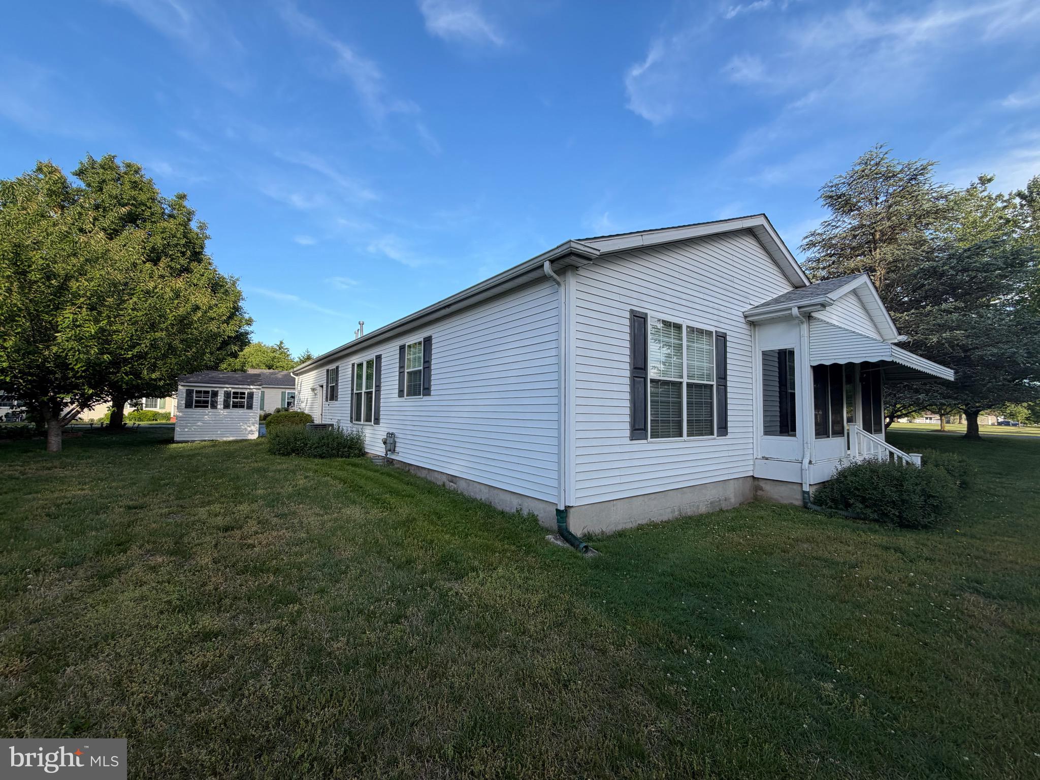 21 WHITBY LANE 195