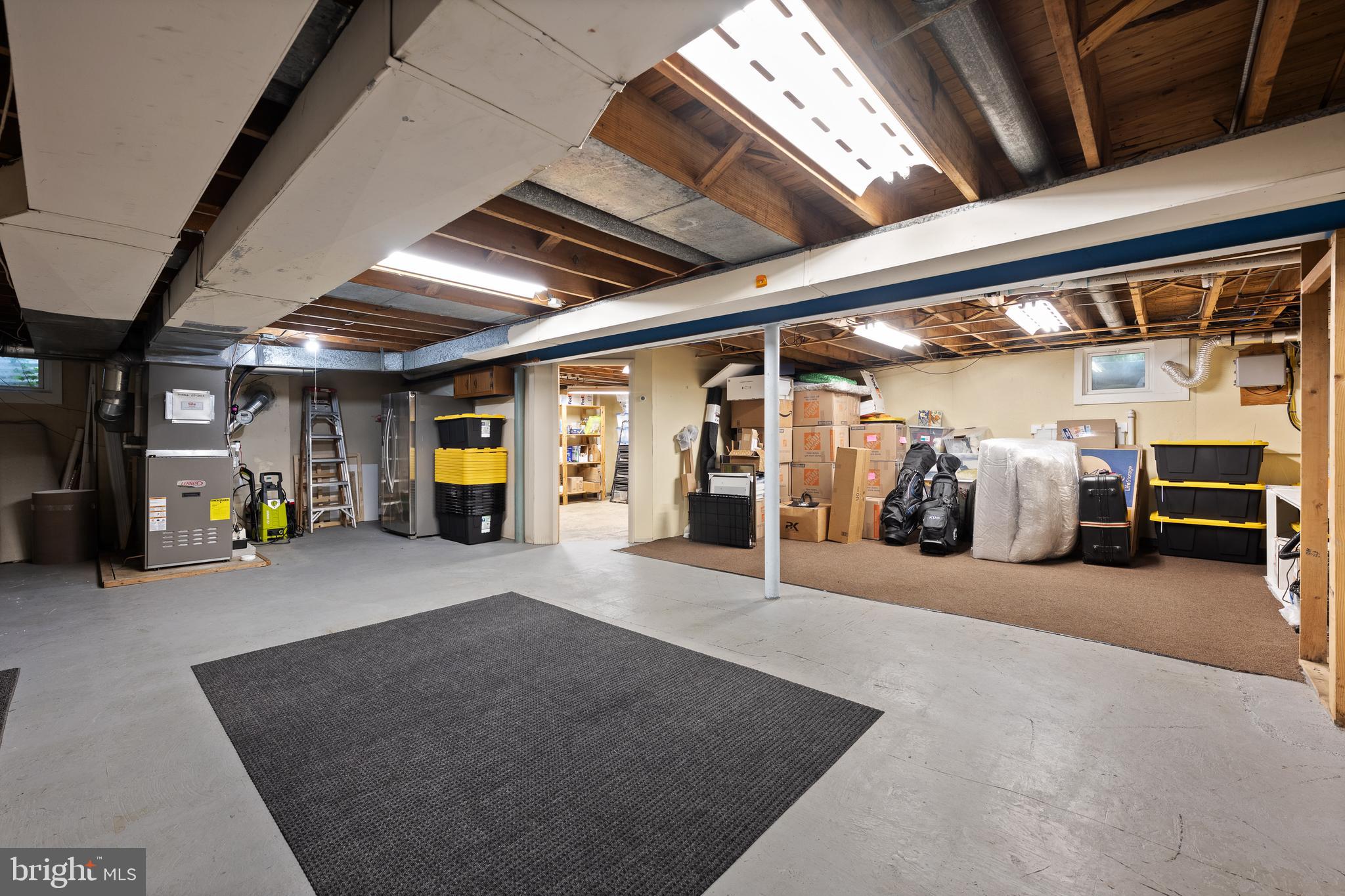 GLENHARDIE - Residential