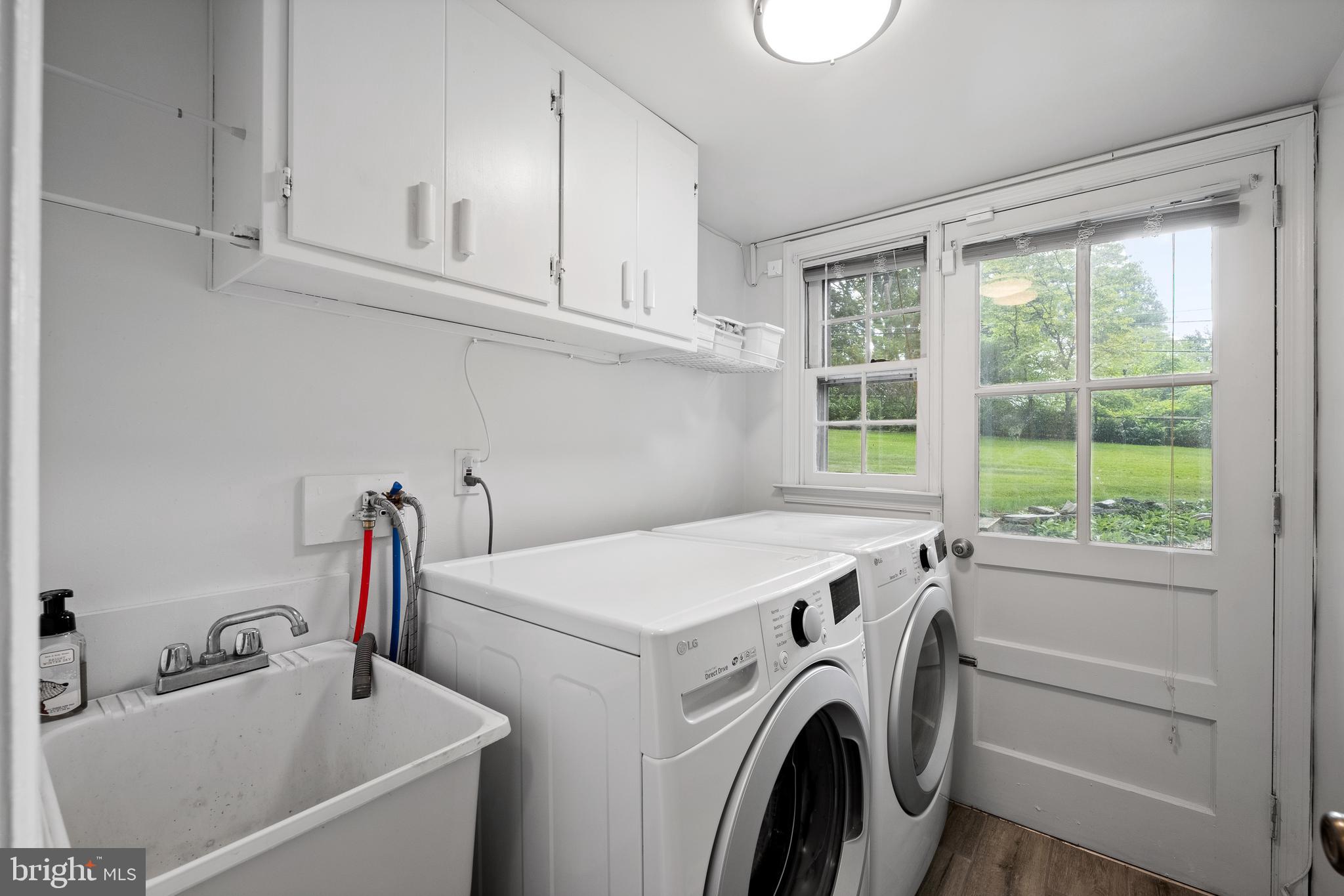 GLENHARDIE - Residential