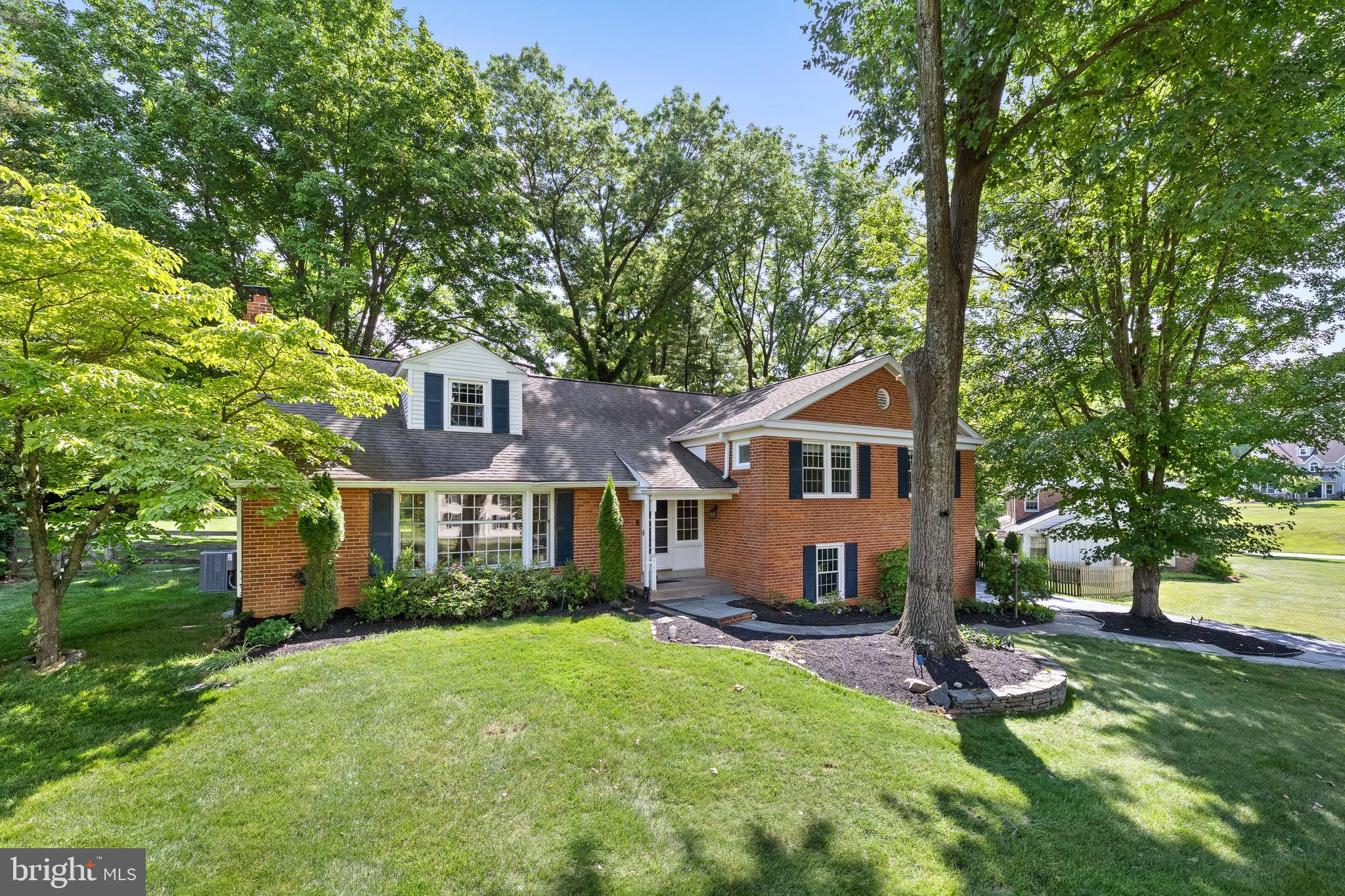 GLENHARDIE - Residential