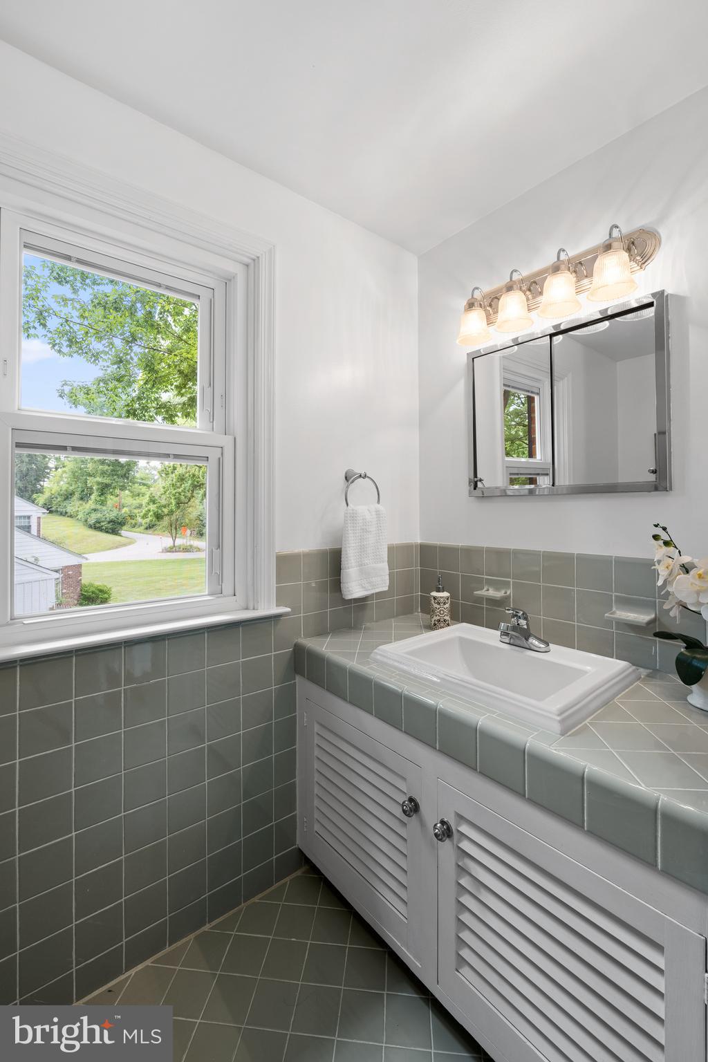 GLENHARDIE - Residential