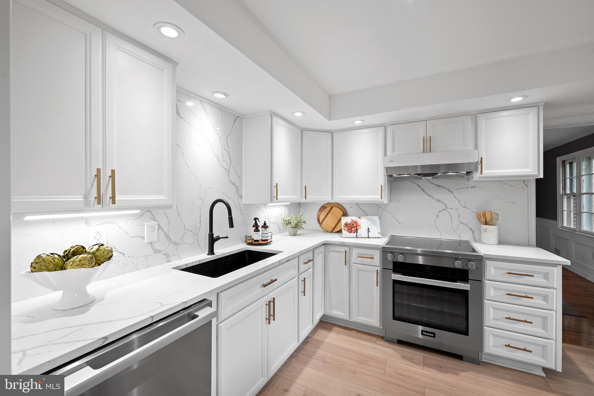 GLENHARDIE - Residential