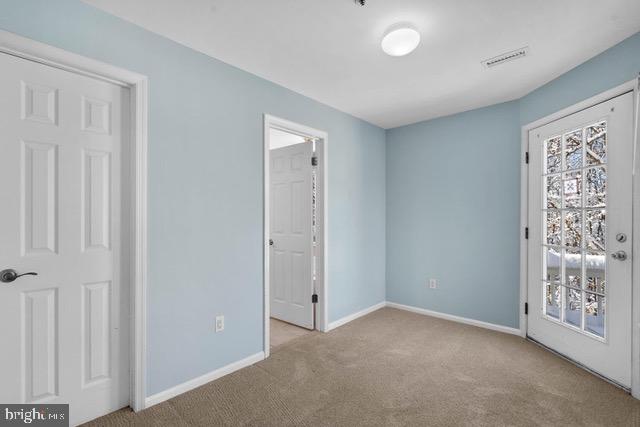 RIVA TRACE - Residential Lease