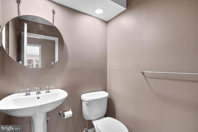 RIVA TRACE - Residential Lease