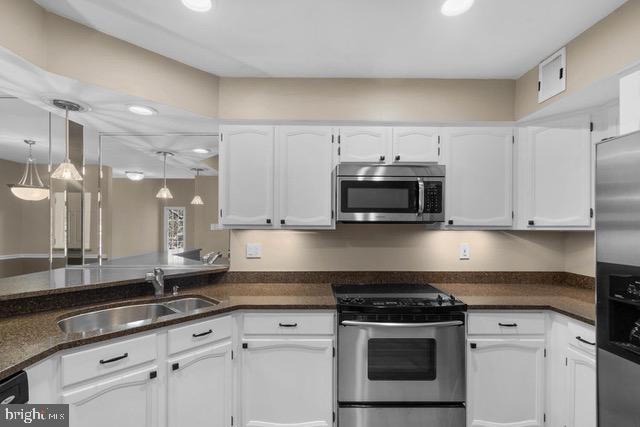 RIVA TRACE - Residential Lease