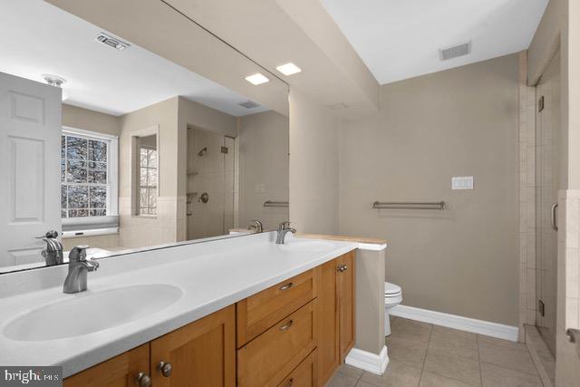 RIVA TRACE - Residential Lease