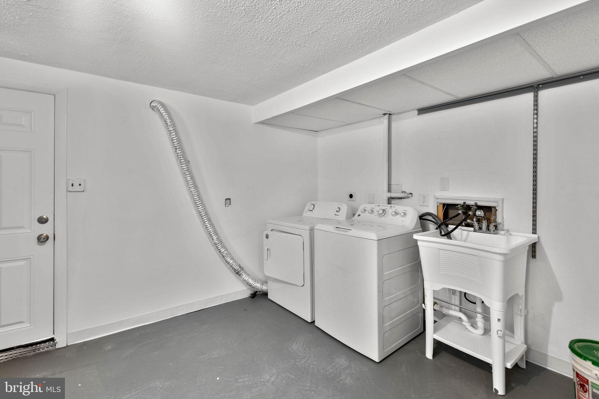 FORT WASHINGTON FOREST - Residential