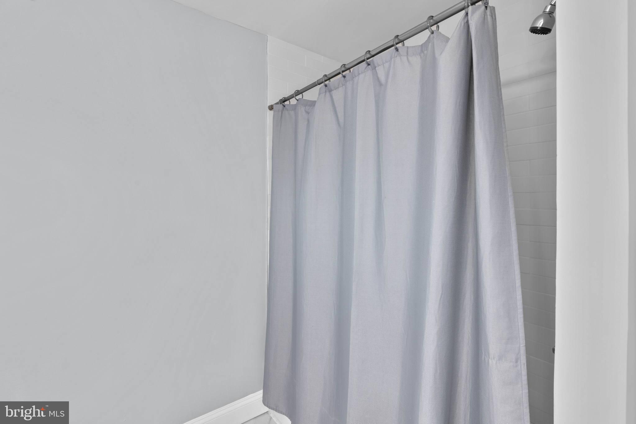 FORT WASHINGTON FOREST - Residential