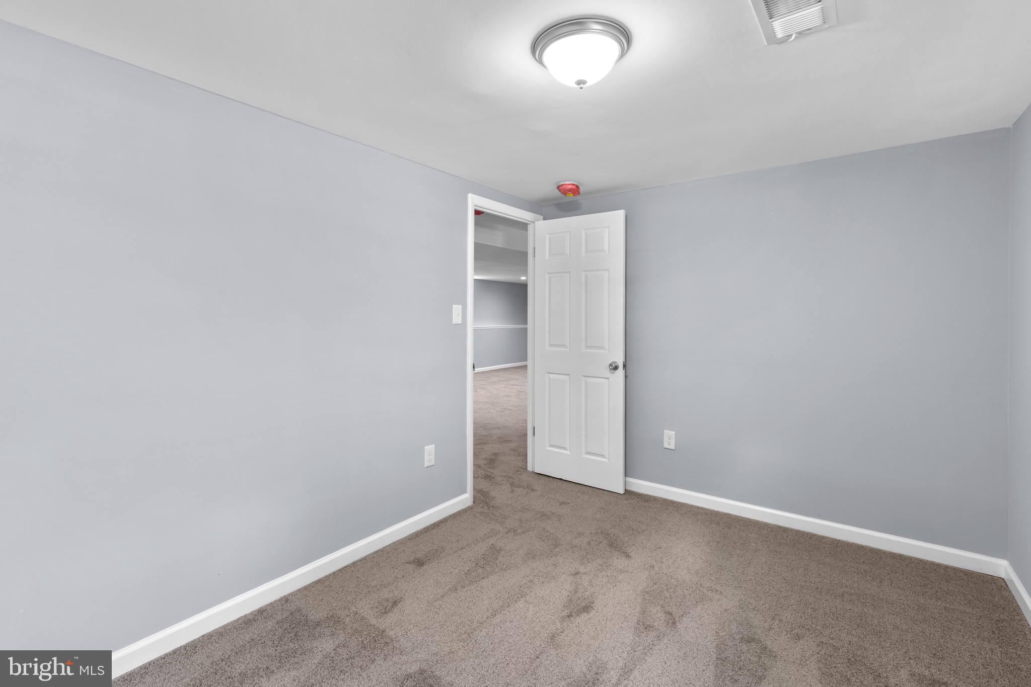 FORT WASHINGTON FOREST - Residential