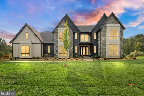 7924 EVANS FORD RD CLIFTON VA 20124