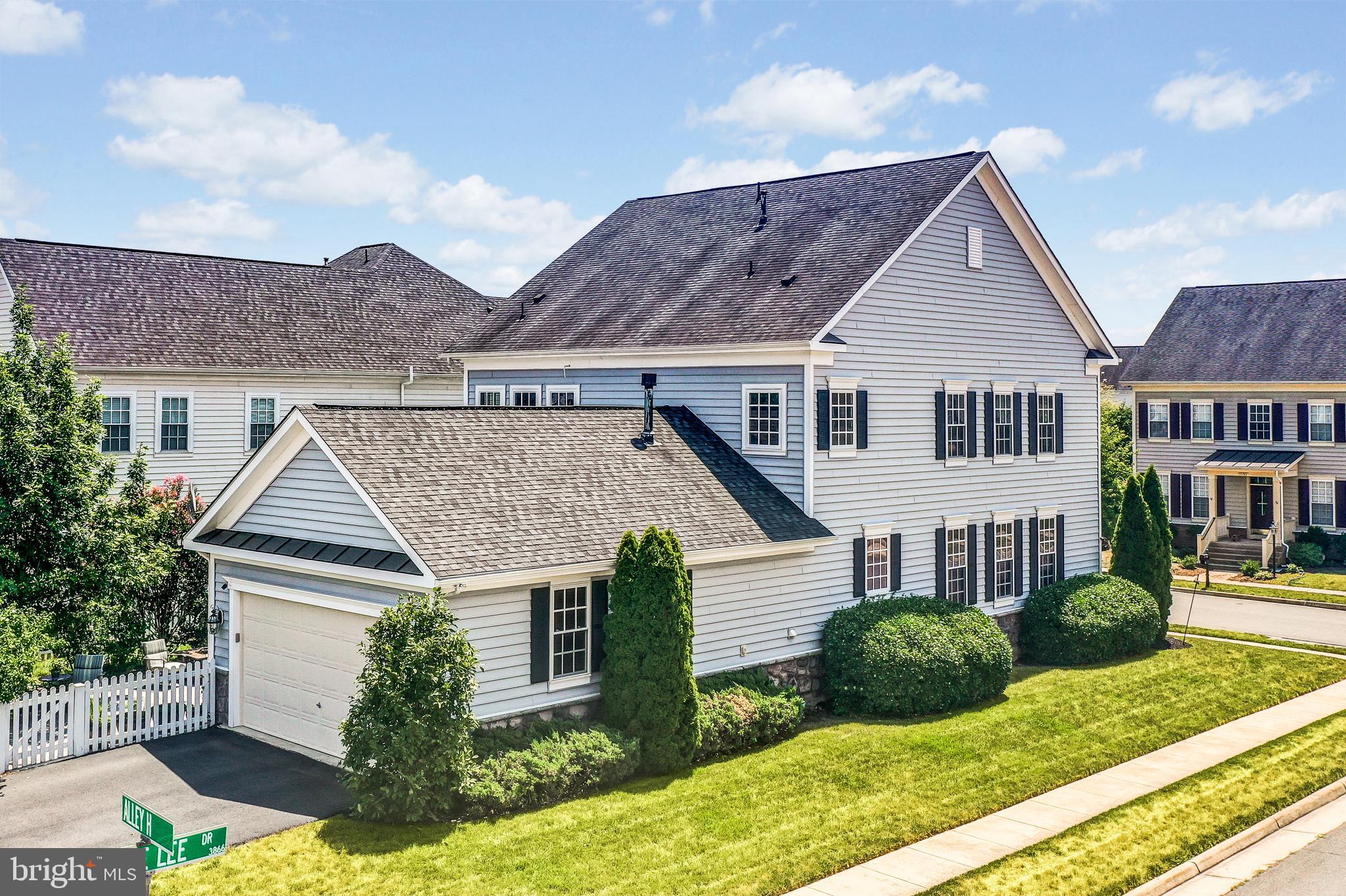 NEW BRISTOW VILLAGE - Residential